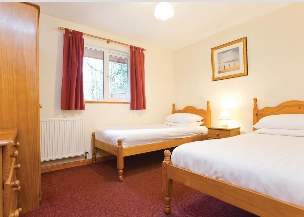 Hengar Manor Country Park Hotell Michaelstow Exteriör bild